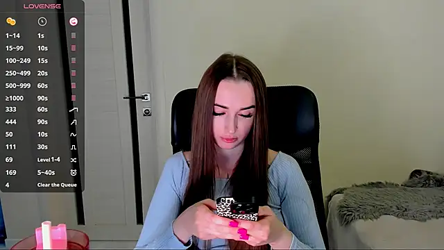 Kimmberr online show from 11.13.25