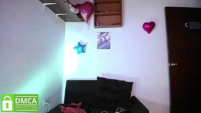 Mr MrsCurie online show from 01.22.25