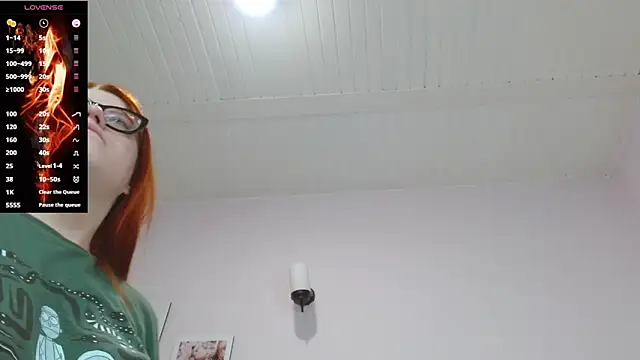 lucie nicolls online show from 01.10.25