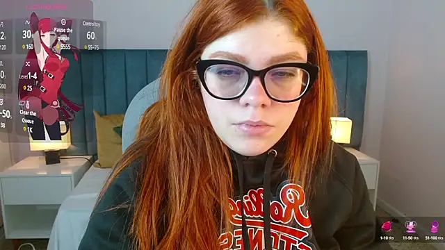 lucie nicolls online show from 01.18.25