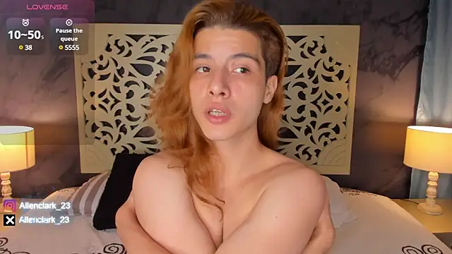 Snapshot of Allen_clark chatting on 12.19.24 Allen clark online show from 12.19.24