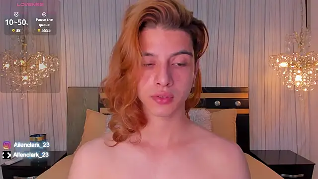 Snapshot of Allen_clark chatting on 01.28.25 Allen clark online show from 01.28.25