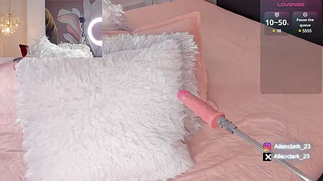 Snapshot of Allen_clark chatting on 02.09.25 Allen clark online show from 02.09.25