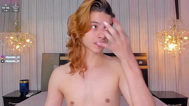 Snapshot of Allen_clark chatting on 03.17.25 Allen clark online show from 03.17.25