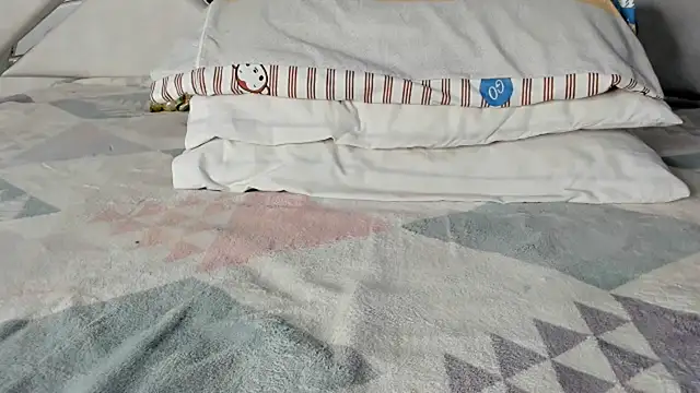 Snapshot of maybelline69 chatting on 03.19.25 maybelline69 online show from 03.19.25