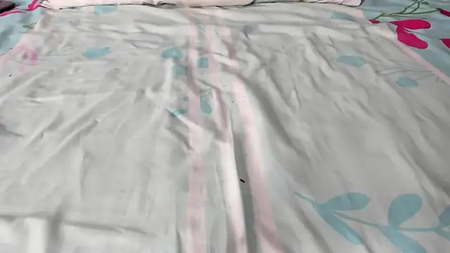 Snapshot of maybelline69 chatting on 10.04.25 maybelline69 online show from 10.04.25