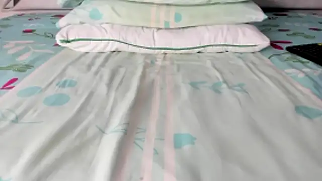 Snapshot of maybelline69 chatting on 11.24.25 maybelline69 online show from 11.24.25