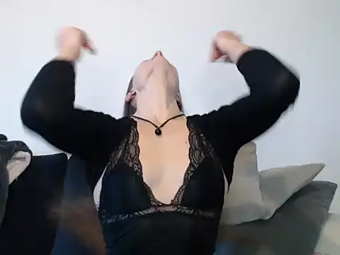 naikah714 online show from 12.13.24