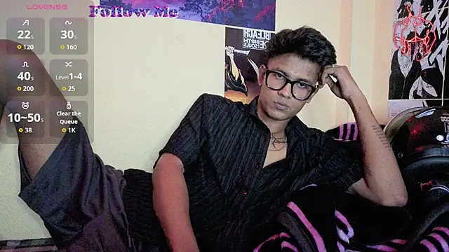 Snapshot of just_fucks chatting on 06.02.26 just fucks online show from 06.02.26