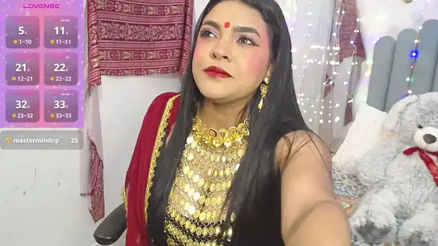 lakshmiraniii online show from 11.13.25