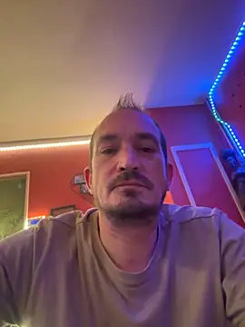 Snapshot of Denislamalice34 chatting on 02.05.26 Denislamalice34 online show from 02.05.26