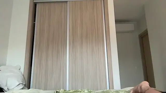 naughtyhollyxxxx online show from 03.20.25