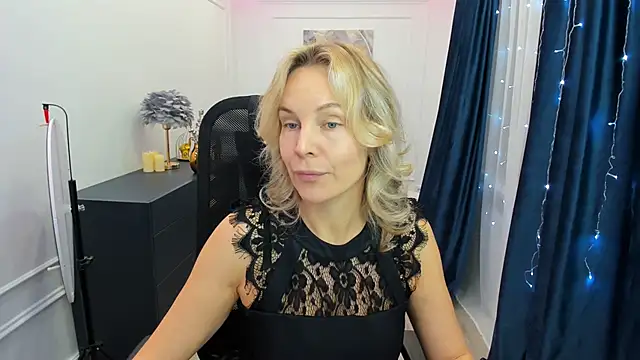 Sinty Devis online show from 01.09.26