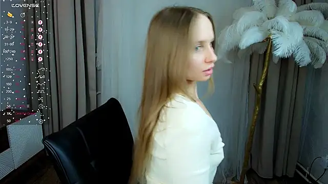 Mad1en online show from 01.13.25