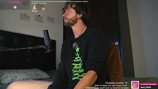 Snapshot of just_maxii chatting on 01.22.25 just maxii online show from 01.22.25