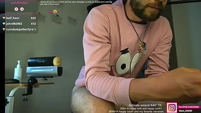 Snapshot of just_maxii chatting on 02.22.25 just maxii online show from 02.22.25