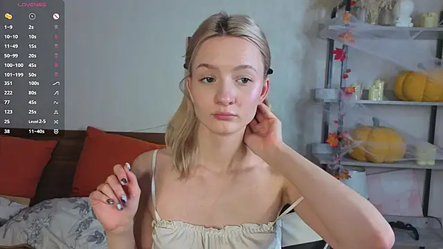 IdaValenti online show from 12.01.25