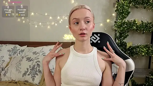 IdaValenti online show from 03.07.26