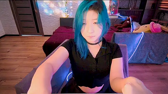 Akemilun online show from 12.22.24