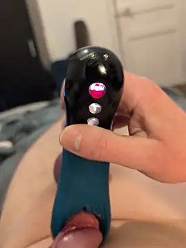 Snapshot of powermast chatting on 01.11.26 powermast online show from 01.11.26