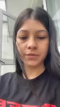 Snapshot of LanaKyutt chatting on 09.20.25 LanaKyutt online show from 09.20.25