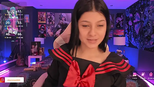 Snapshot of LanaKyutt chatting on 11.07.25 LanaKyutt online show from 11.07.25