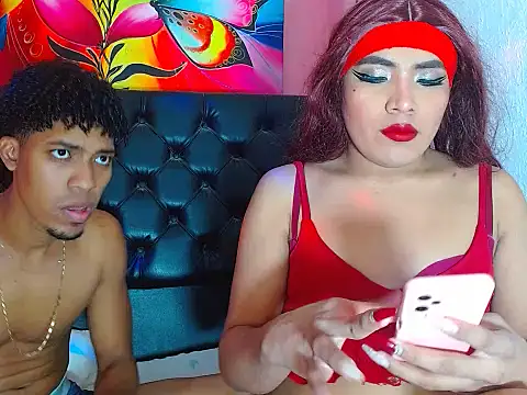 Snapshot of ray_and_666 chatting on 10.15.25 ray and 666 online show from 10.15.25