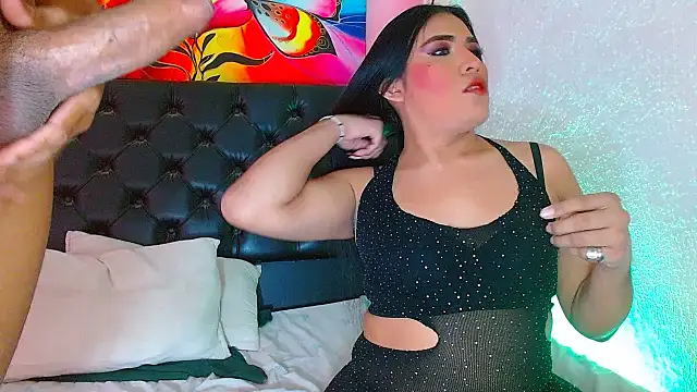 Snapshot of ray_and_666 chatting on 11.09.25 ray and 666 online show from 11.09.25