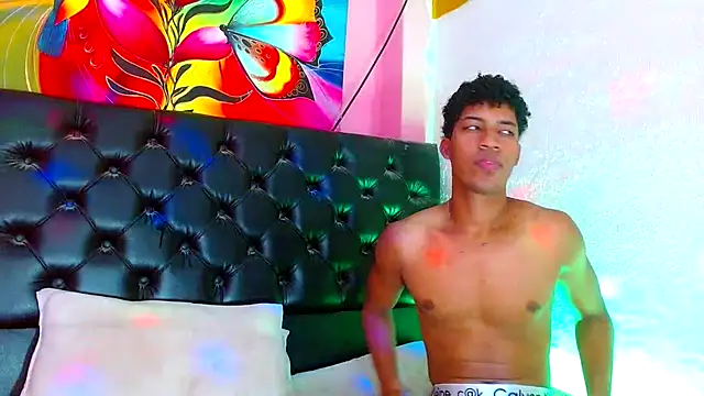 Snapshot of ray_and_666 chatting on 11.22.25 ray and 666 online show from 11.22.25