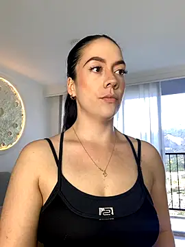 ImAlicee online show from 09.10.25