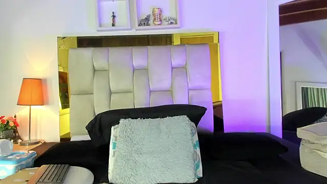 emmy r online show from 02.01.25