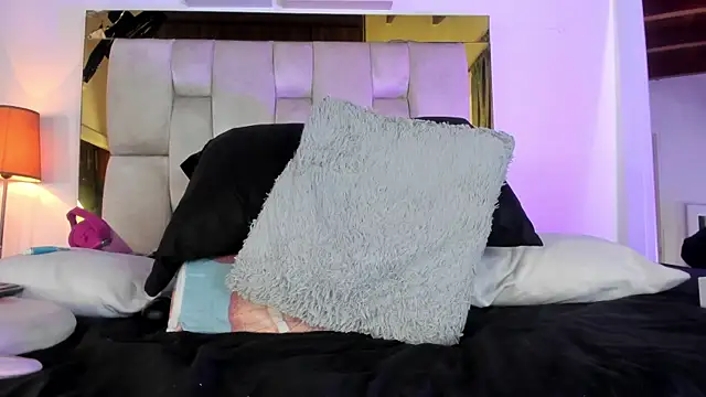 emmy r online show from 02.12.25