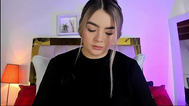 emmy r online show from 09.15.25