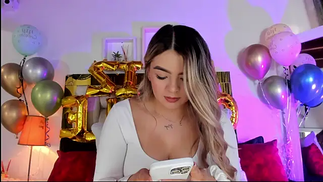 emmy r online show from 09.16.25