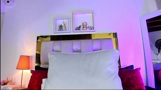 emmy r online show from 09.17.25