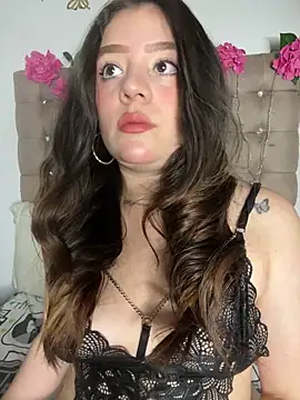 Jullieetta online show from 02.27.26