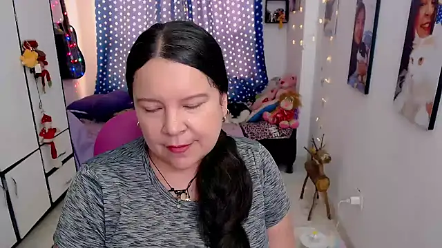 claryssa  online show from 02.10.26