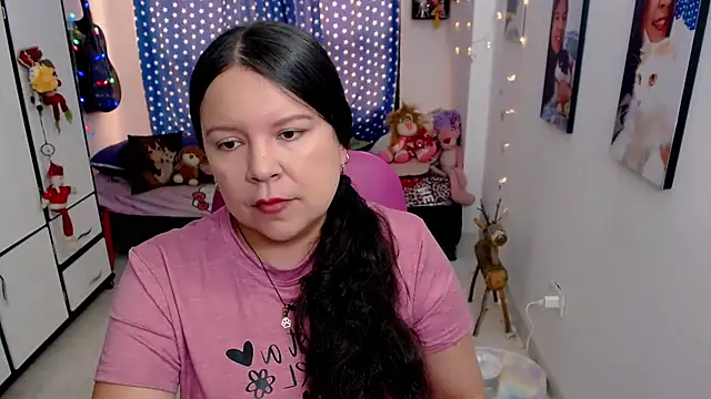 claryssa  online show from 02.25.26