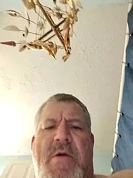 bigdoog8 online show from 04.13.26