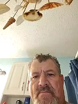 bigdoog8 online show from 04.15.26