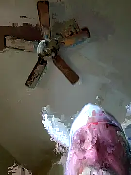 Hugebwc102 online show from 09.30.25