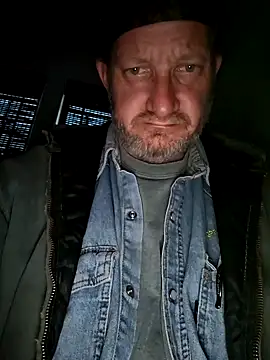 Hugebwc102 online show from 03.03.26