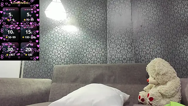 grandmother milf online show from 03.04.26