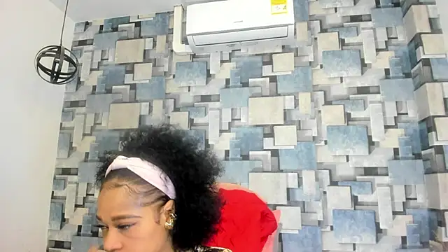 Snapshot of angel_dthroatt chatting on 05.09.26 angel dthroatt online show from 05.09.26