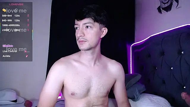 Snapshot of henry_diiaz chatting on 10.29.25 henry diiaz online show from 10.29.25