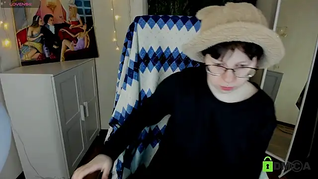 Melissa Wells online show from 10.19.25