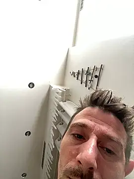 Maxthekid online show from 12.25.24