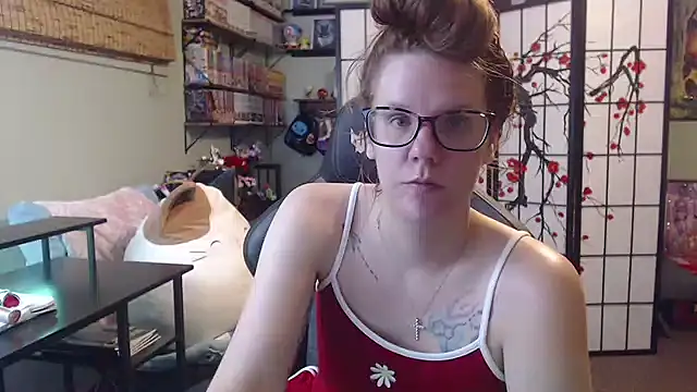 Sarahtineke online show from 07.03.26