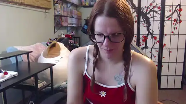 Sarahtineke online show from 07.20.26