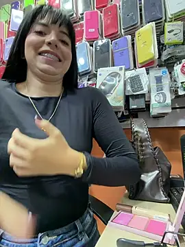 Snapshot of NicolRoss_ chatting on 01.07.26 NicolRoss online show from 01.07.26